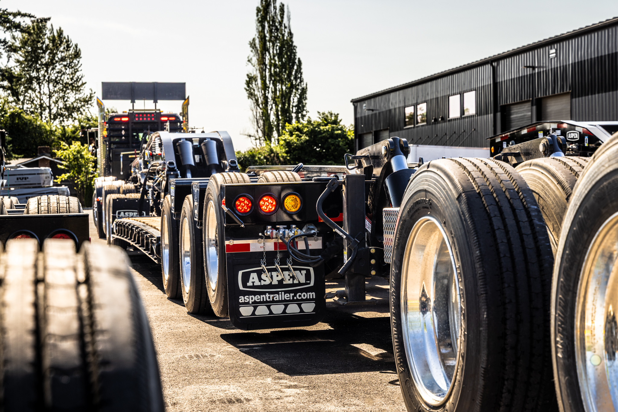 75 Ton Triaxle Lowbed - image 5 of 5